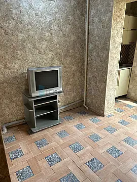 Satılır 2 otaqlı köhnə tikili 40 m² — Bakı, Yeni Günəşli 2 otaq 40.00 m²
