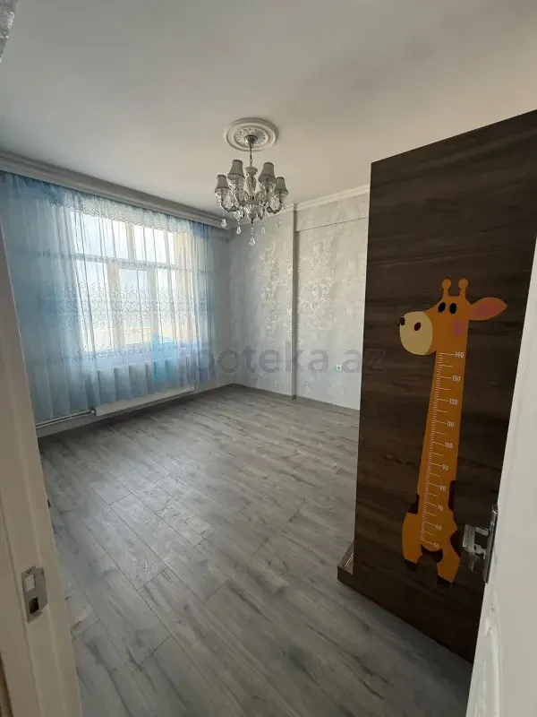 Satılır 3 otaqlı yeni tikili 60 m²
