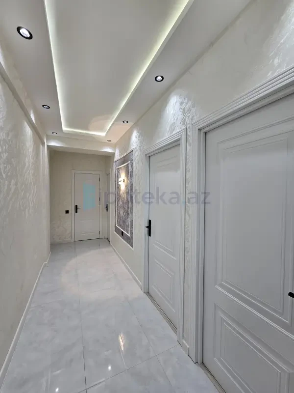 Satılır 3 otaqlı yeni tikili 65 m²