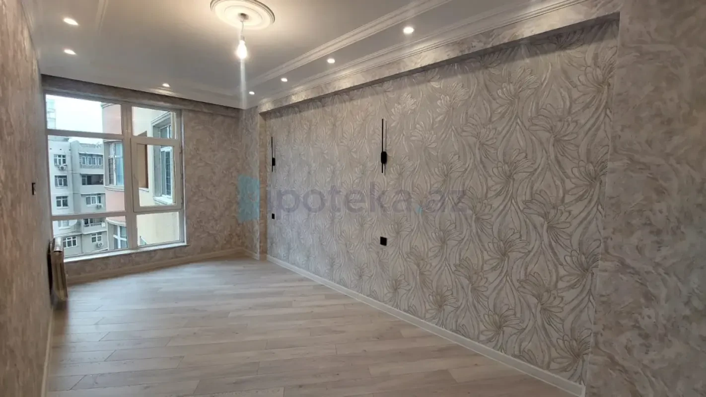 Satılır 3 otaqlı yeni tikili 107 m²