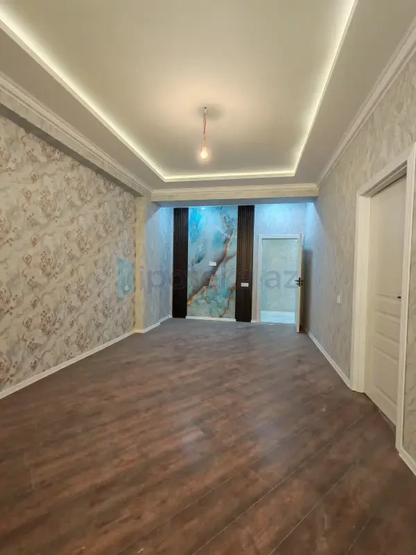 Satılır 2 otaqlı yeni tikili 62 m²