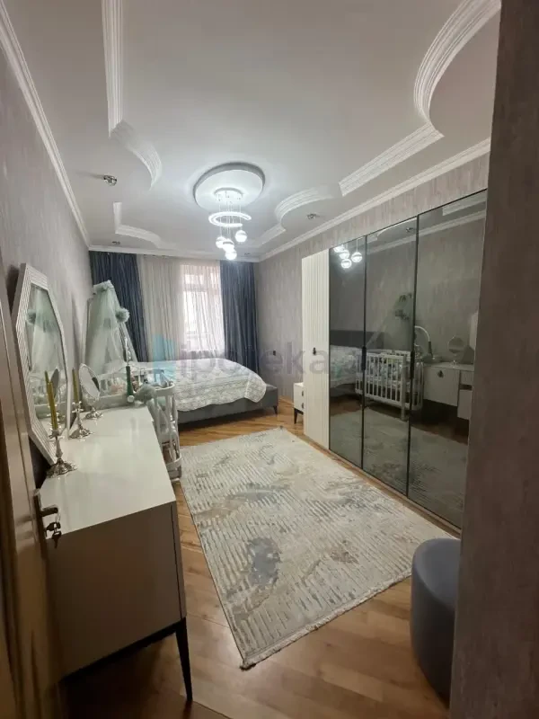 Satılır 2 otaqlı yeni tikili 87 m²