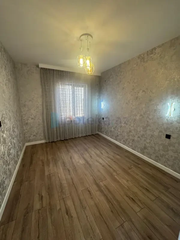 Satılır 5 otaqlı həyət evi 136 m²