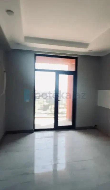 Satılır 2 otaqlı yeni tikili 61 m²