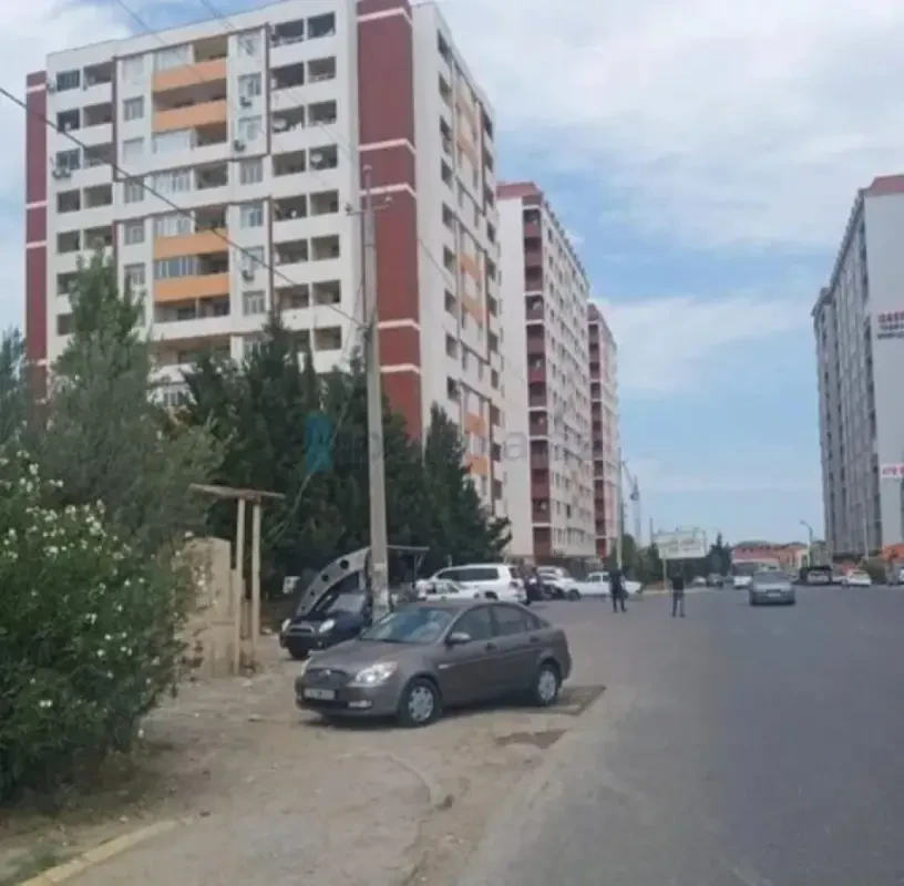 Satılır 2 otaqlı yeni tikili 74 m²
