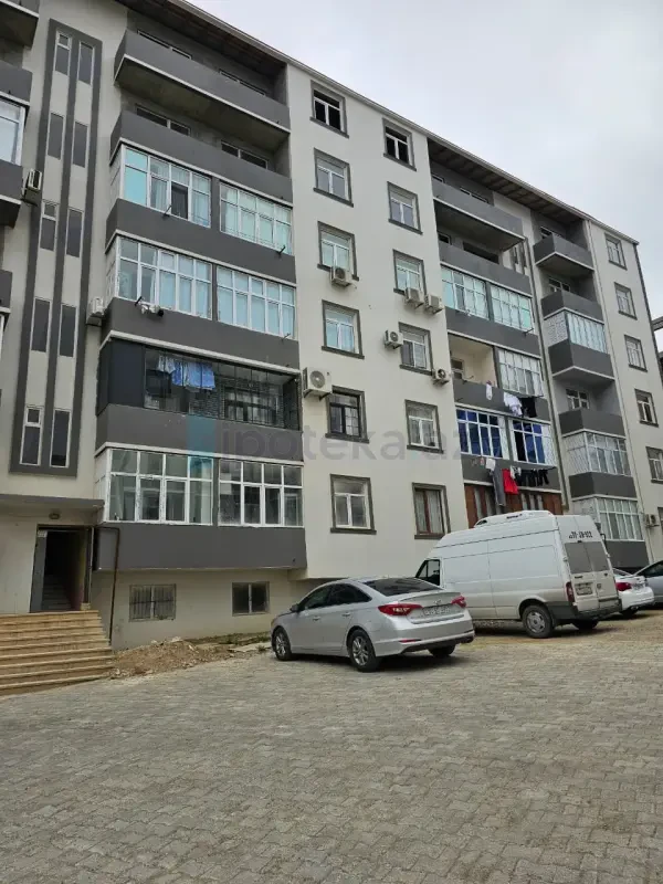 Satılır 2 otaqlı yeni tikili 71 m²