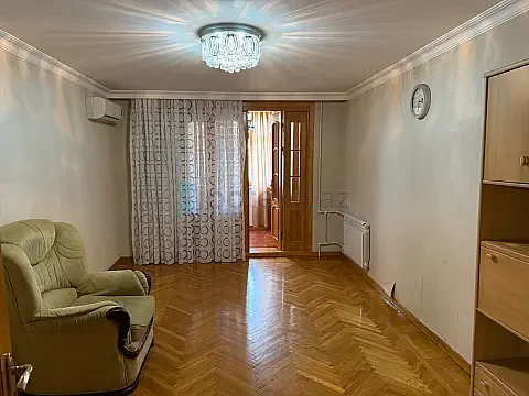 Satılır 3 otaqlı köhnə tikili 85 m² — Bakı, Nərimanov 3 otaq 85.00 m²