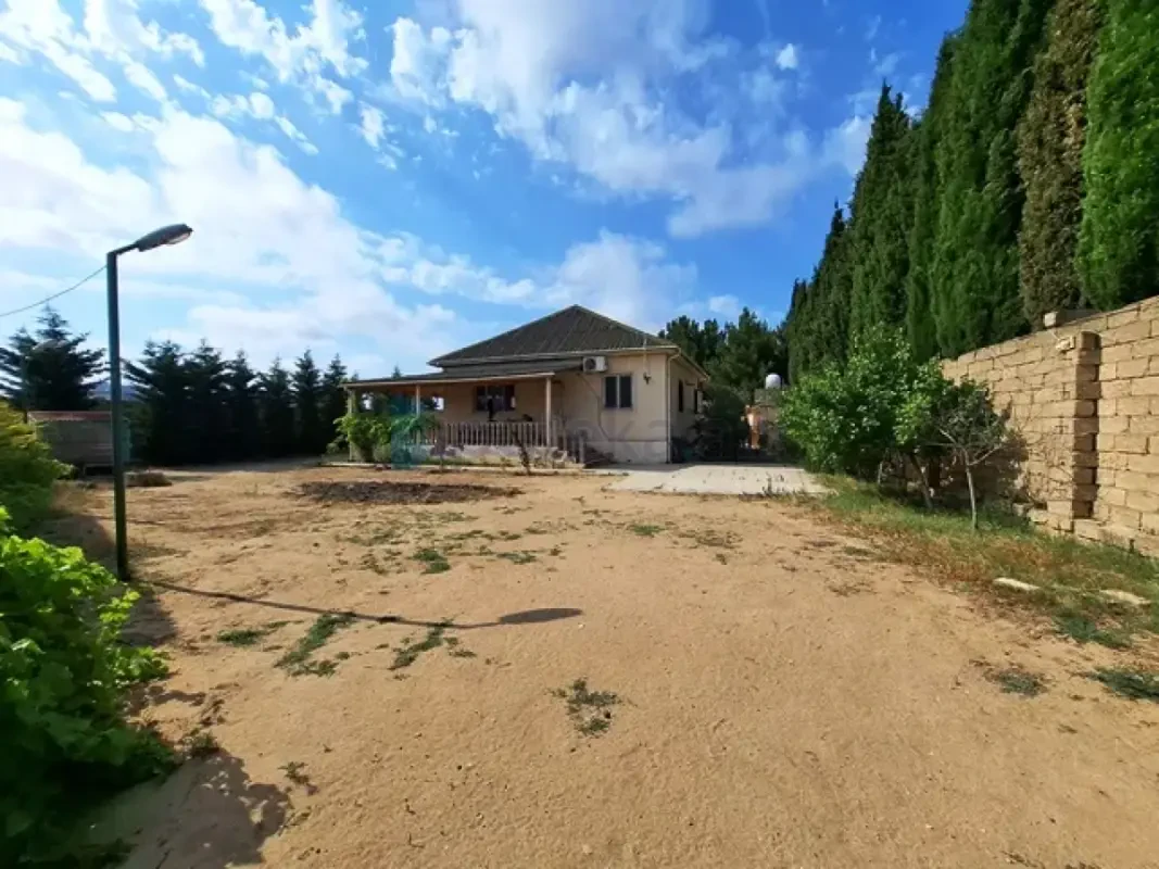 Satılır 3 otaqlı həyət evi 100 m²