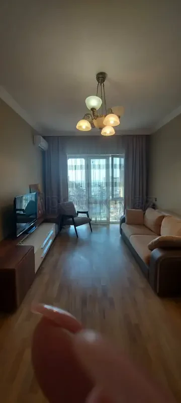 Satılır 2 otaqlı köhnə tikili 60 m²
