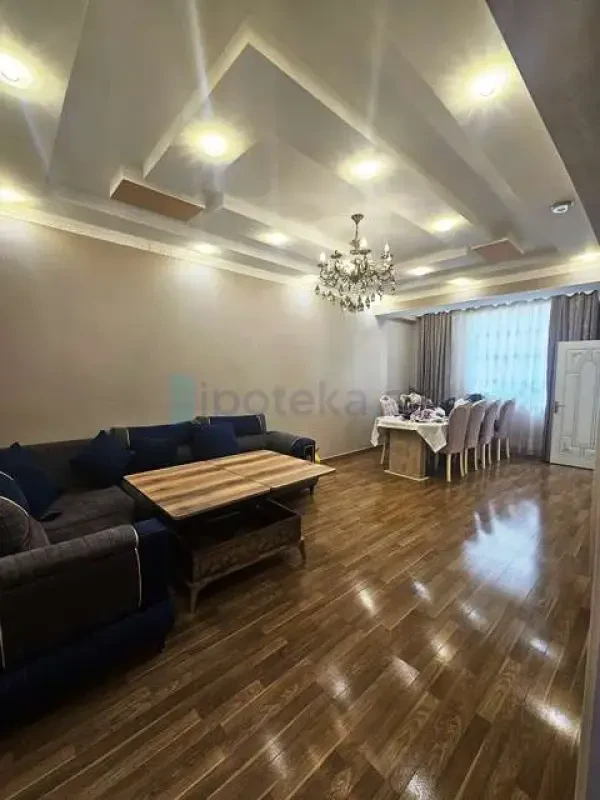 Satılır 3 otaqlı yeni tikili 70 m²