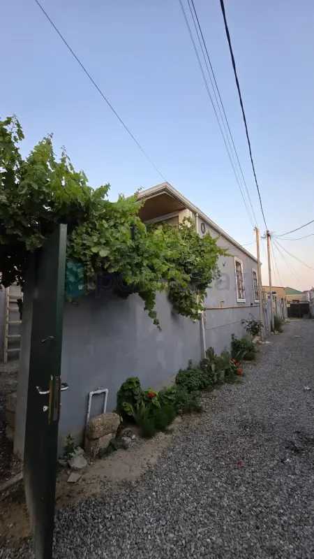 Satılır 2 otaqlı yeni tikili 80 m²