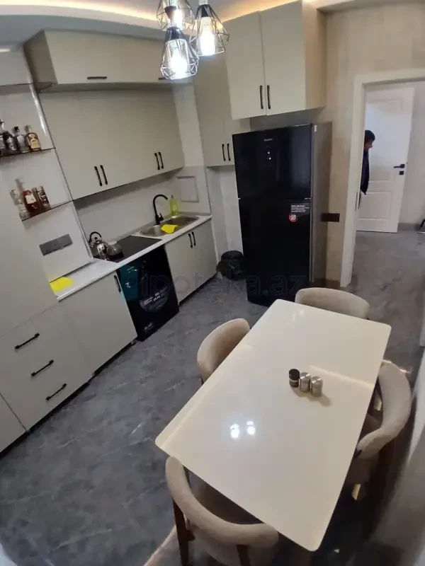 Satılır 2 otaqlı yeni tikili 38 m²