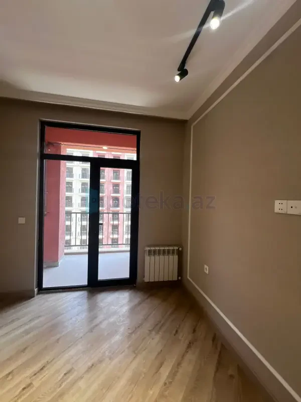Satılır 2 otaqlı yeni tikili 61 m²