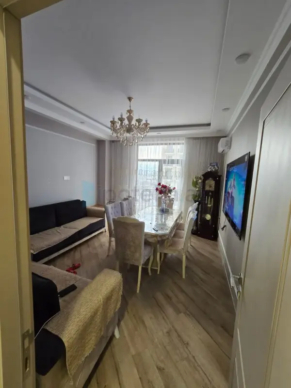 Satılır 2 otaqlı yeni tikili 80 m²