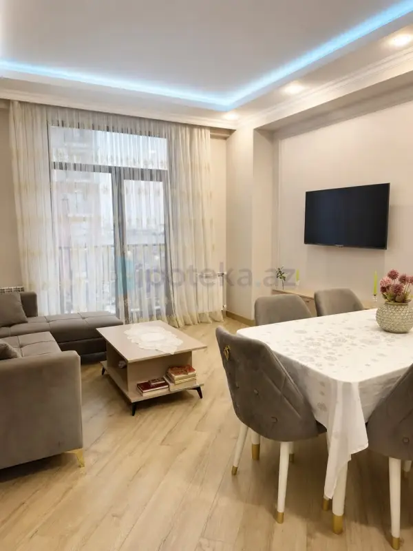 Satılır 2 otaqlı yeni tikili 80 m²