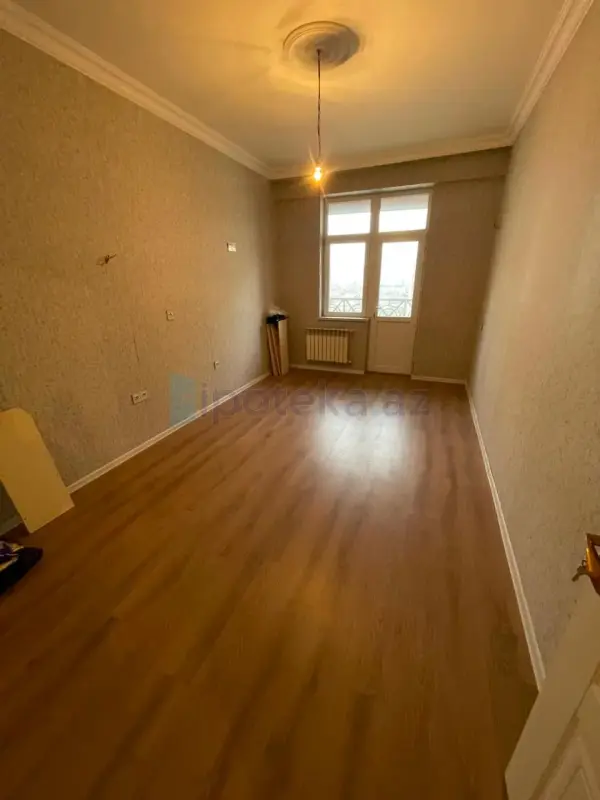 Satılır 2 otaqlı yeni tikili 63 m²