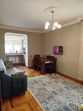 Satılır 2 otaqlı köhnə tikili 40 m² — Bakı, Bakıxanov 2 otaq 40.00 m²