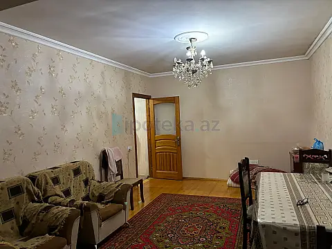 Satılır 4 otaqlı köhnə tikili 80 m² — Bakı, Bakıxanov 4 otaq 80.00 m²