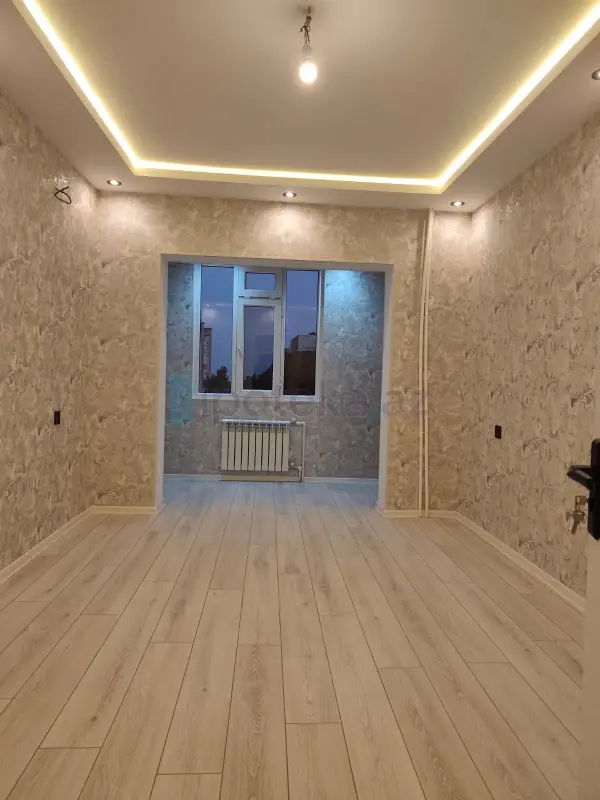 Satılır 2 otaqlı köhnə tikili 60 m²