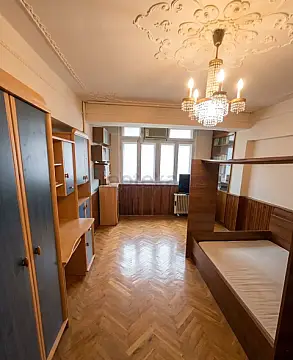 Satılır 4 otaqlı köhnə tikili 120 m² — Bakı, Nərimanov 4 otaq 120.00 m²