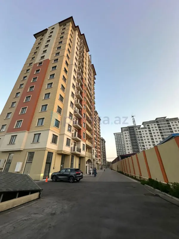 Satılır 2 otaqlı yeni tikili 76 m²