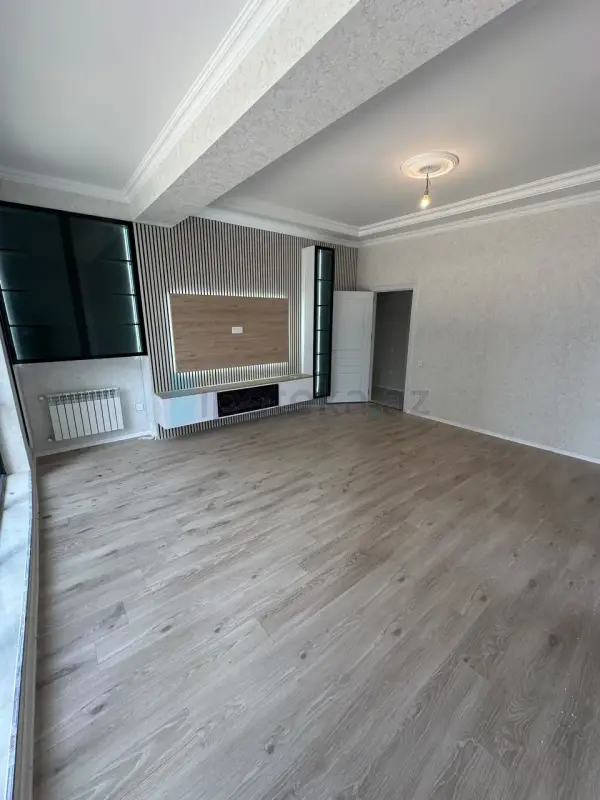 Satılır 2 otaqlı yeni tikili 94 m²