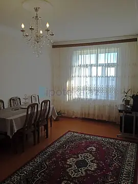 Satılır 3 otaqlı köhnə tikili 85 m² — Bakı, Qaraçuxur 3 otaq 85.00 m²