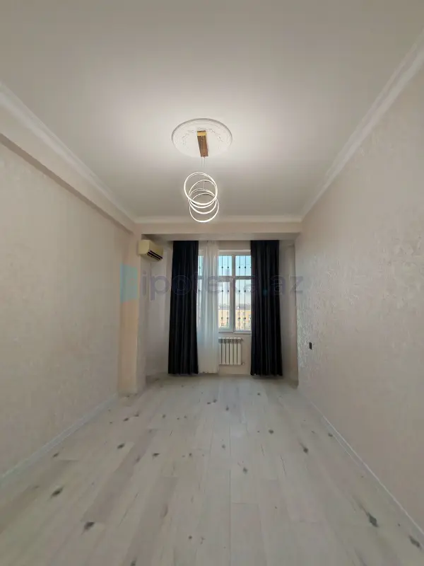 Satılır 3 otaqlı yeni tikili 90 m²