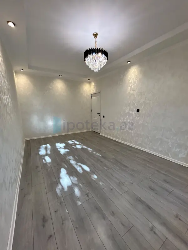 Satılır 3 otaqlı köhnə tikili 60 m²
