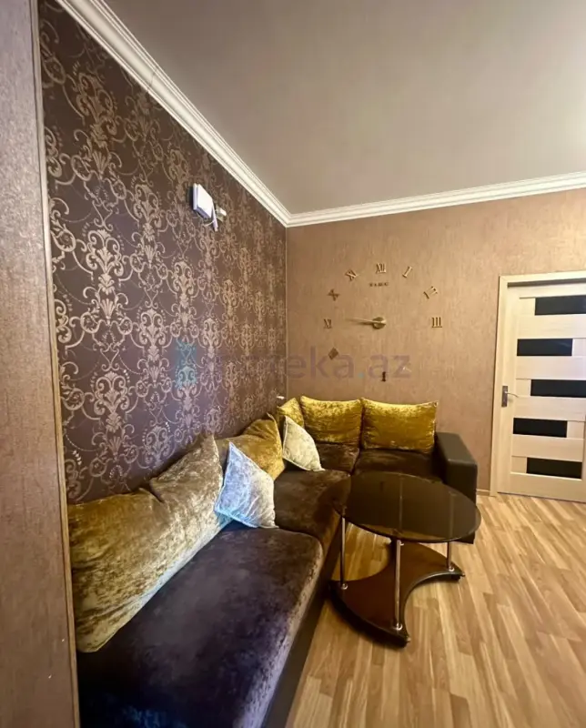 Satılır 4 otaqlı həyət evi 90 m²