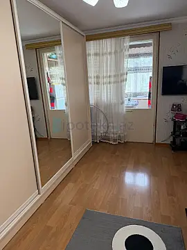 Satılır 2 otaqlı köhnə tikili 35 m² — Bakı 2 otaq 35.00 m²