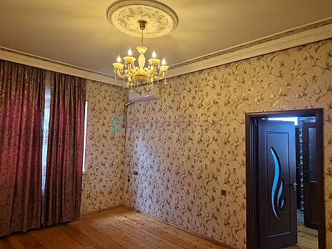 Satılır 4 otaqlı həyət evi 100 m² — Bakı, Binəqədi 4 otaq 100.00 m²