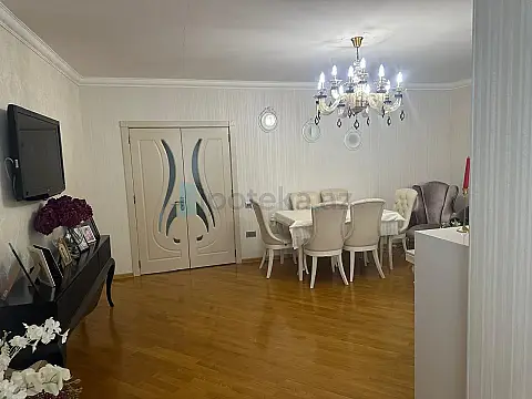 Satılır 4 otaqlı köhnə tikili 110 m² — Bakı, Yasamal 4 otaq 110.00 m²