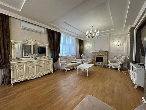 Satılır 5 otaqlı həyət evi 300 m² — Bakı, Şağan 5 otaq 300.00 m²