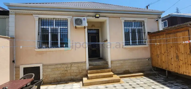 Satılır 3 otaqlı həyət evi 100 m² — Bakı, Binəqədi 3 otaq 100.00 m²