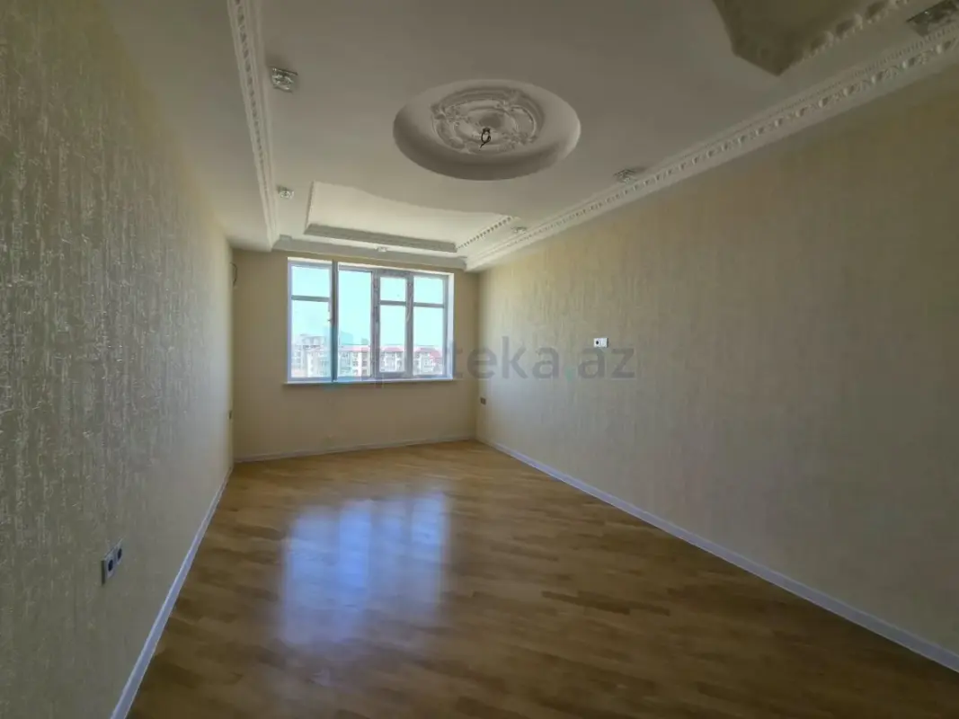 Satılır 3 otaqlı yeni tikili 90 m²