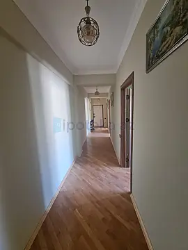 Satılır 3 otaqlı köhnə tikili 80 m² — Bakı 3 otaq 80.00 m²