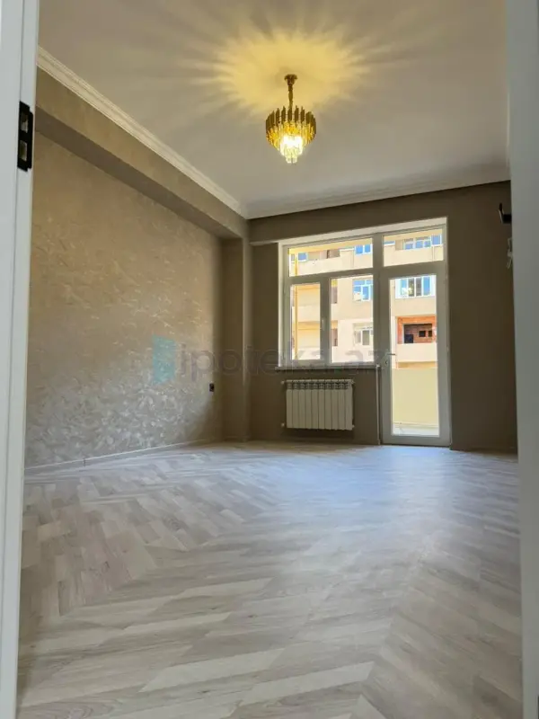 Satılır 2 otaqlı yeni tikili 62 m²