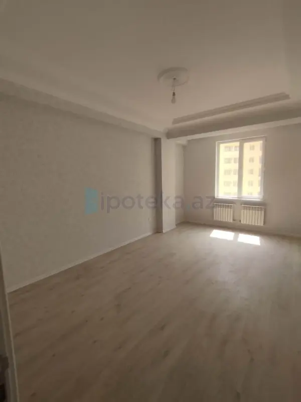 Satılır 2 otaqlı yeni tikili 60 m²