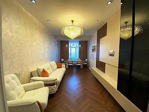 Satılır 3 otaqlı yeni tikili 140 m² — Bakı 3 otaq 140.00 m²
