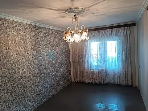 Satılır 4 otaqlı köhnə tikili 90 m² — Bakı, Yeni Yasamal 4 otaq 90.00 m²