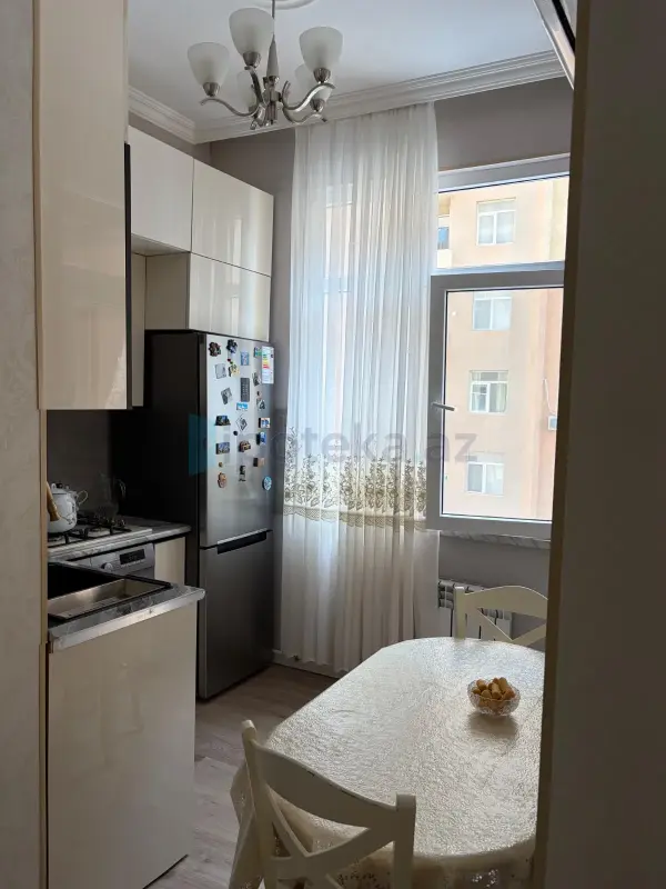 Satılır 2 otaqlı yeni tikili 64 m²