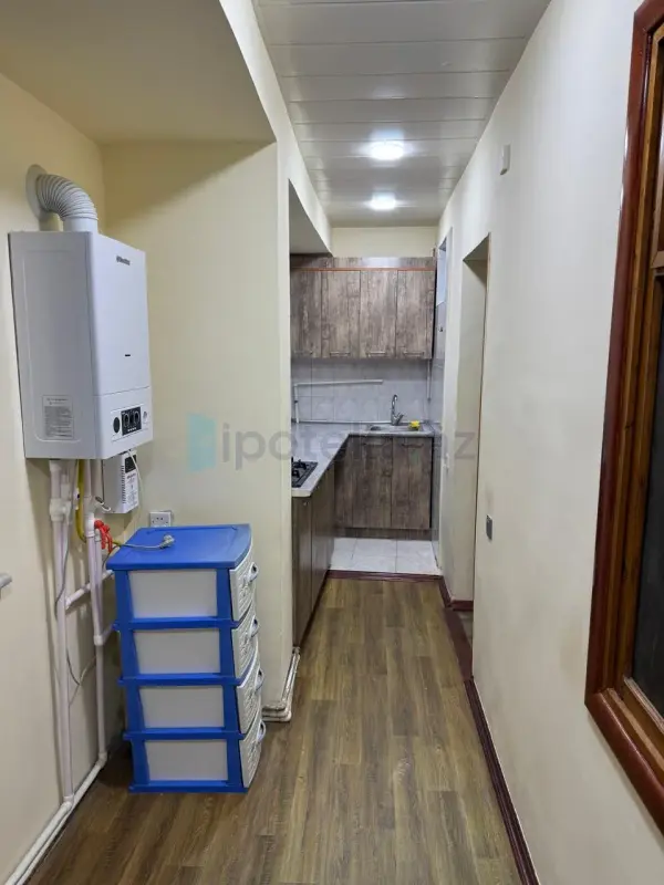 Satılır 3 otaqlı köhnə tikili 86 m²