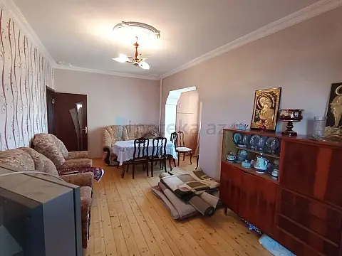Satılır 1 otaqlı köhnə tikili 45 m² — Bakı, Xətai 1 otaq 45.00 m²