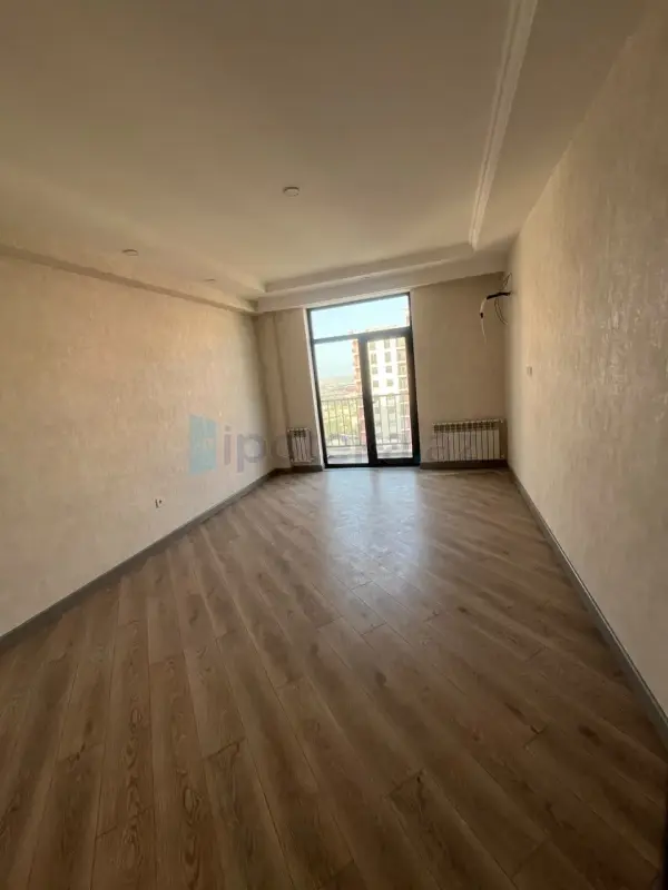 Satılır 2 otaqlı yeni tikili 83 m²
