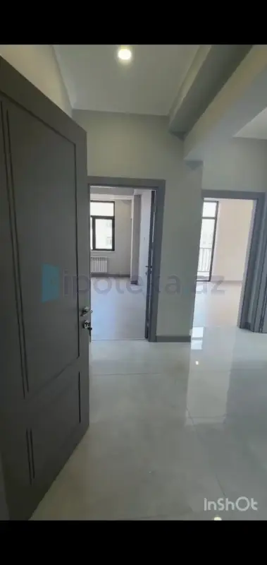 Satılır 3 otaqlı yeni tikili 107 m²