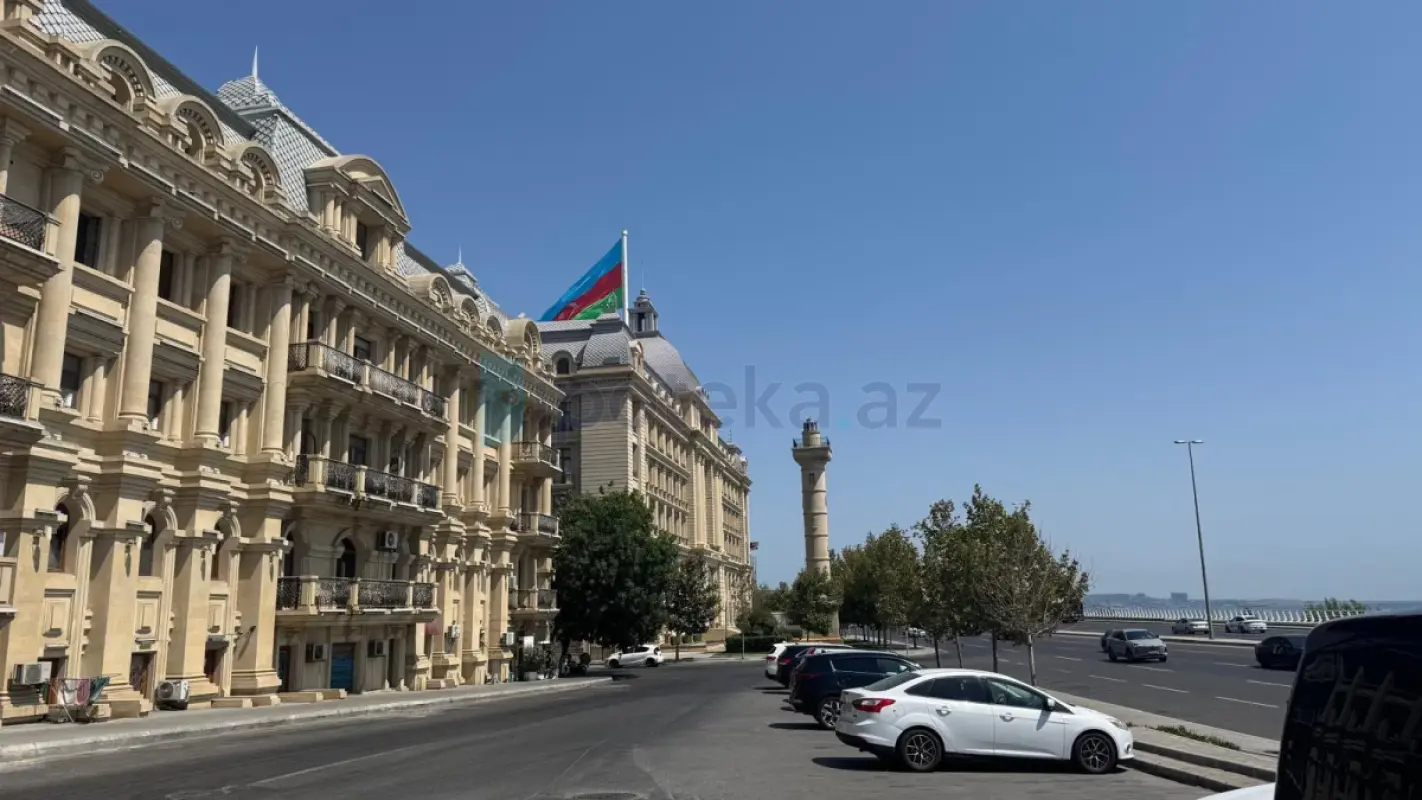 Satılır 2 otaqlı köhnə tikili 39 m²