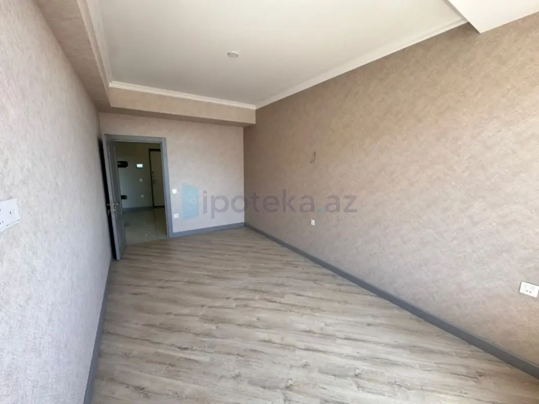 Satılır 2 otaqlı yeni tikili 61 m²