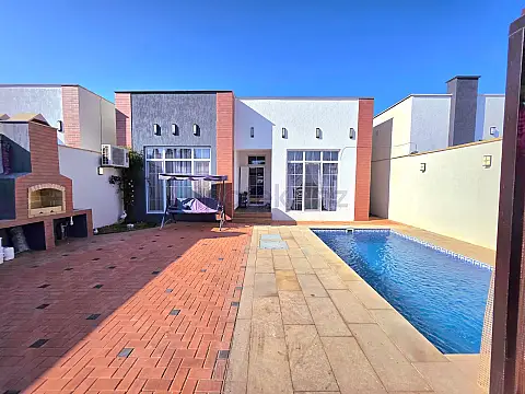 Satılır 4 otaqlı mənzil 150 m² — Bakı, Şüvəlan 4 otaq 150.00 m²