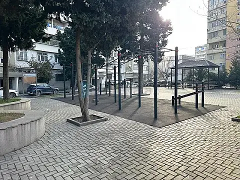 Satılır 2 otaqlı köhnə tikili 60 m² — Bakı 2 otaq 60.00 m²